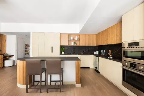 1425 New York Ave NW #1107, Washington, DC 20005