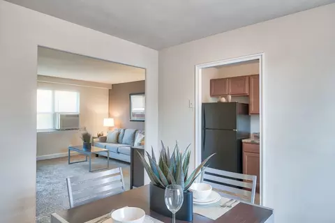 956 Argonne Dr #1A, Baltimore, MD 21218
