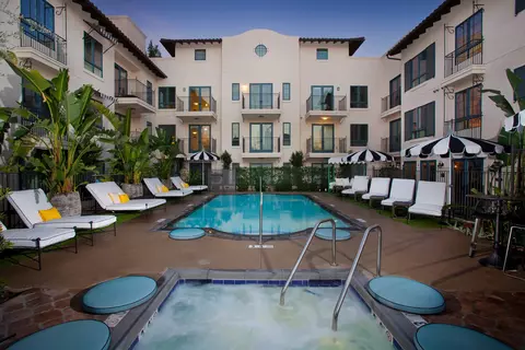 738 Wilcox Ave #434, Los Angeles, CA 90038