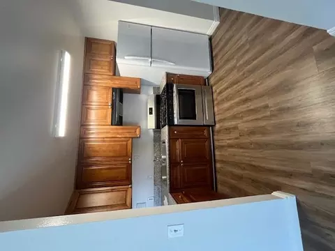123 N Mariposa Ave #16, Los Angeles, CA 90004