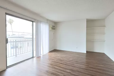 123 N Mariposa Ave #16, Los Angeles, CA 90004