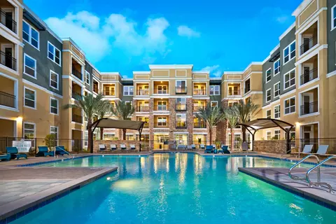 4600 N 24th St #438, Phoenix, AZ 85016