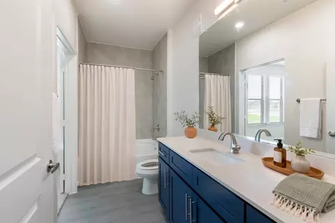 901 E Rendon Crowley Rd #922, Burleson, TX 76028
