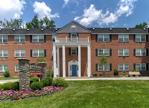 420 Morris Rd #203, Wayne, PA 19087