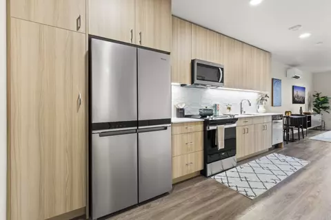 8704 Greenwood Ave N #329, Seattle, WA 98103