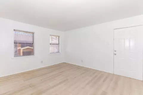 5320 E Rosedale St #9-921, Fort Worth, TX 76105