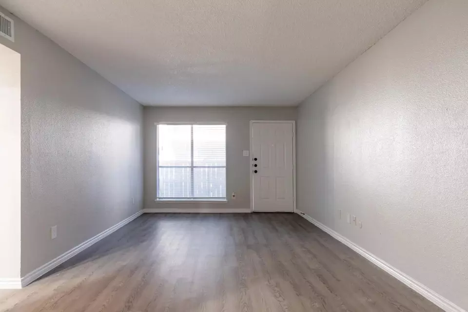  1110 El Camino Village Dr #9-902, Houston, TX 77058 photo 18