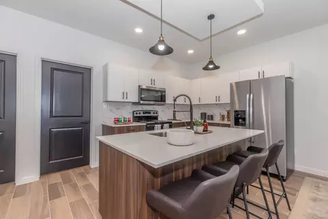 2011 Terrica Ln #211, Edinburg, TX 78539