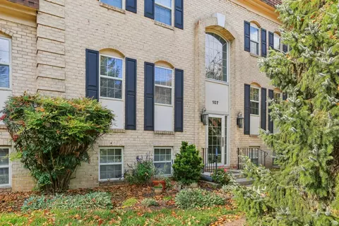 111 Versailles Cir #109E, Towson, MD 21204