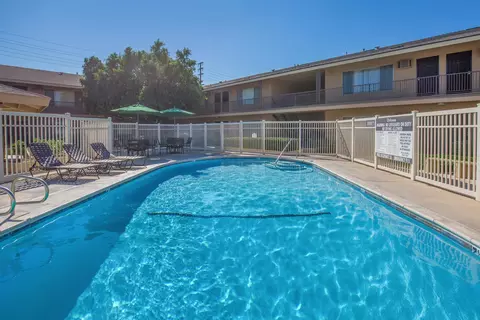 2375 W Crescent Ave #75, Anaheim, CA 92801