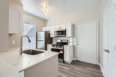 2929 Kings Rd #5107, Dallas, TX 75219
