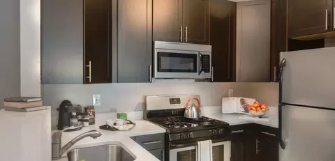 12000 Chase Crossing Cir #02-201, North Bethesda, MD 20852