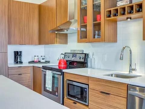 1511 Utica Ave S #230, Saint Louis Park, MN 55416