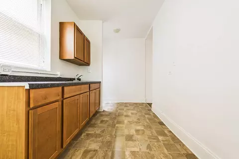 7236 S Yates Blvd #7236-2N, Chicago, IL 60649
