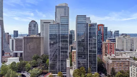 702 Spring St #E2125, Seattle, WA 98104