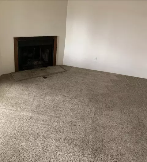 951 NE Linden Ave #06, Gresham, OR 97030 photo 3