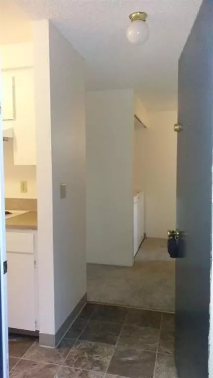 951 NE Linden Ave #06, Gresham, OR 97030 photo 4