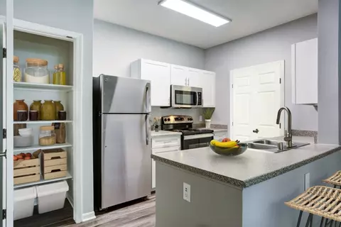 4850 Natomas Blvd #928T, Sacramento, CA 95835