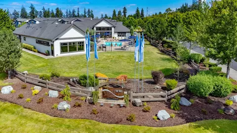 6821 Udall Pl SE #B-208, Auburn, WA 98092