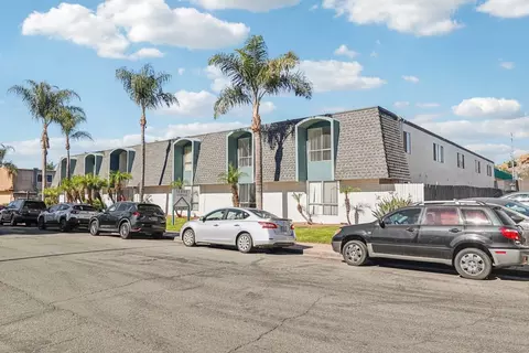 1038 Peach Ave #13, El Cajon, CA 92021