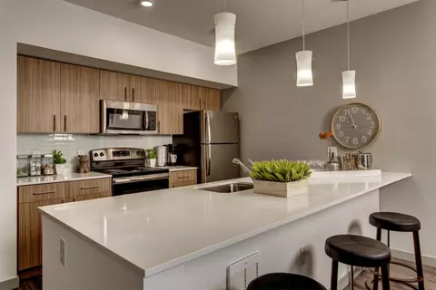 22845 SE 1st Pl #STE 120, Sammamish, WA 98074