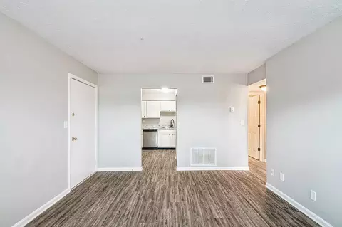 9907 Grassland Dr #2, Jeffersontown, KY 40299
