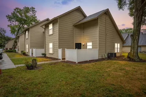 2550 Monica Court 2550 W #03-2572, Tampa, FL 33614