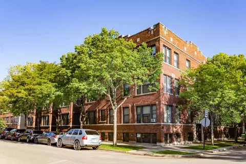 5301 S Maryland Ave #5301-304, Chicago, IL 60615