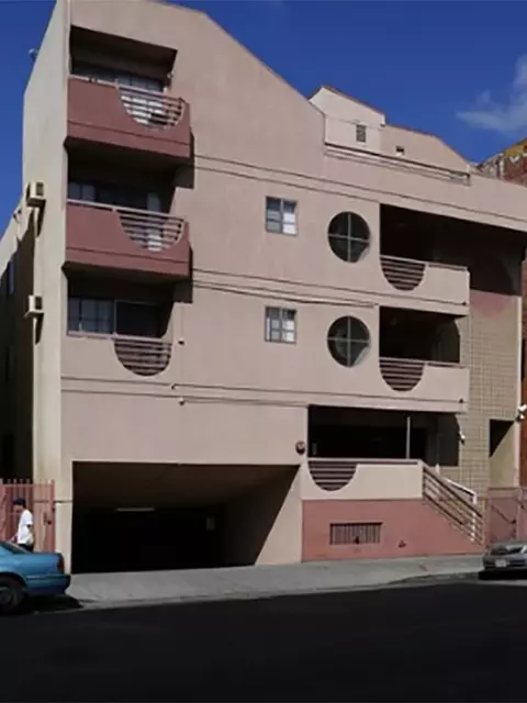 733 S Mariposa Ave #202, Los Angeles, CA 90005