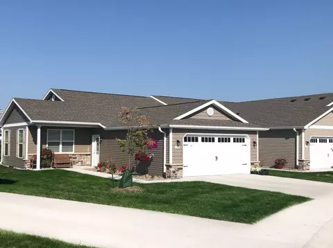 820 SW Prescott Ln #1109T, Grimes, IA 50111