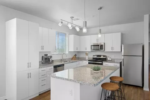 31113 N North Valley Pkwy #2-1008, Phoenix, AZ 85085