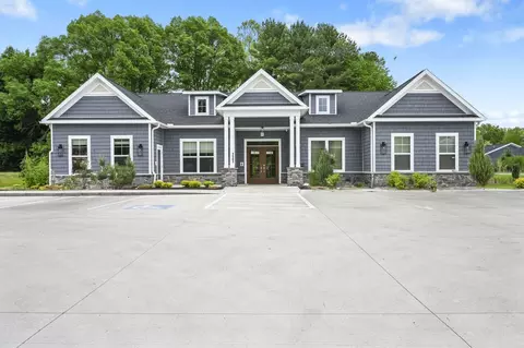 1870 Akron Peninsula Rd #1217, Akron, OH 44313