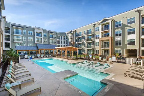 4615 Forest Dr #547, Columbia, SC 29206