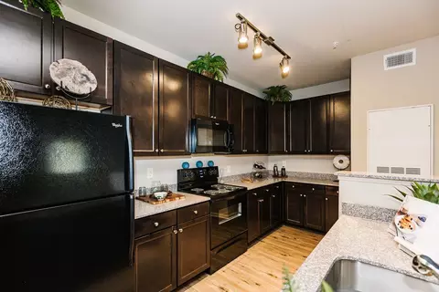 45086 Voyage Path #112, California, MD 20619