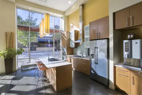 1956 Lawrence St #1015, Denver, CO 80202