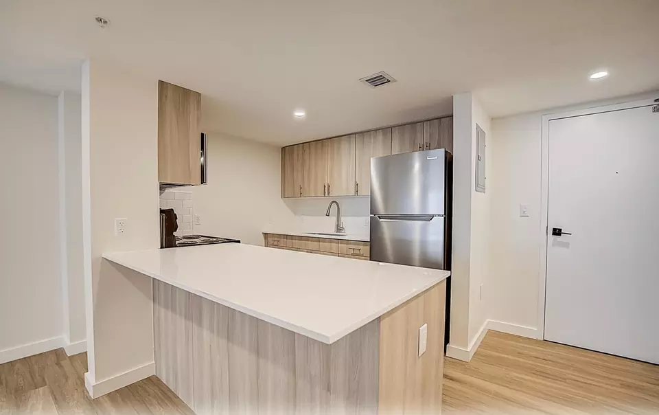  1705 NE 124th St #1725-311, North Miami, FL 33181 photo 2