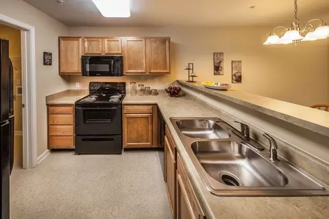 7020 Clubhouse Ln #1967, Terre Haute, IN 47802