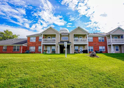 101 Shamrock Cir #11, Pendleton, IN 46064
