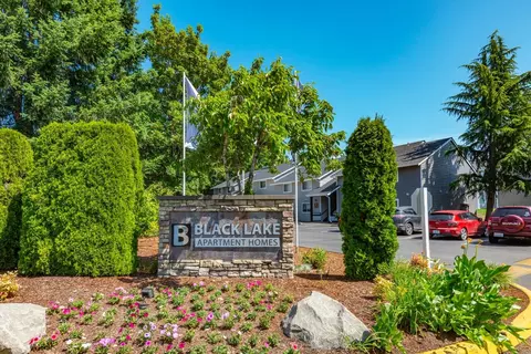 1900 Black Lake Blvd SW #FF-01, Olympia, WA 98502