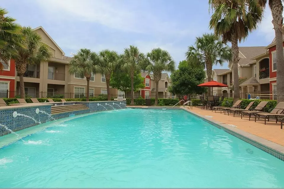  3801 N Mccoll Rd #527, Mcallen, TX 78504 photo 2