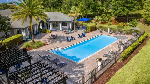 155 Veranda Way #07-706, Mount Dora, FL 32757