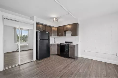 1100 W Godfrey Ave #G213, Philadelphia, PA 19141