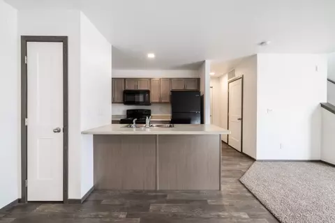 3780 N Yukon Ave #3732-05, Sioux Falls, SD 57107