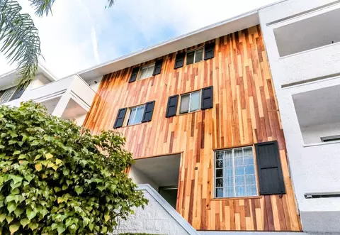 215 E 15th St #26, Santa Ana, CA 92701