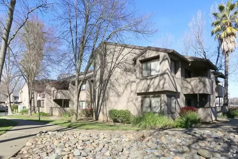 9551 Butterfield Way #023, Sacramento, CA 95827