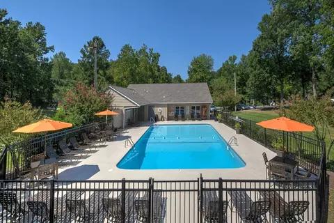 2120 Chester Ridge Dr #2124-G, High Point, NC 27262