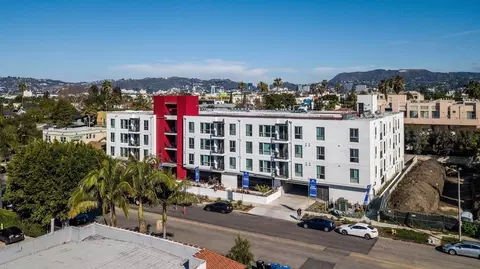 4847 Oakwood Ave #216, Los Angeles, CA 90004