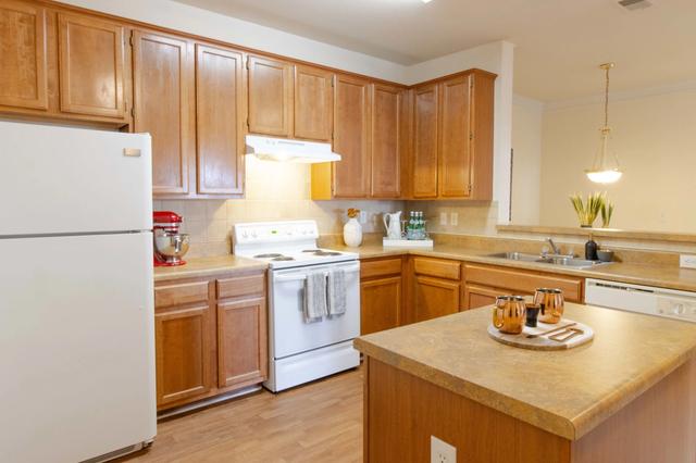 1400 Herrington Rd #17311, Lawrenceville, GA 30044