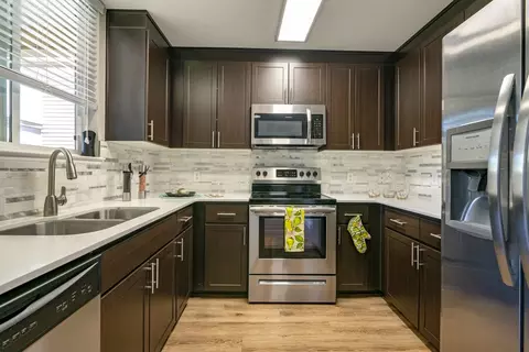 1700 Botelho Dr #316, Walnut Creek, CA 94596