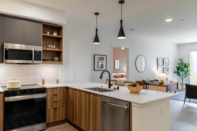 16771 Redmond Way #W604, Redmond, WA 98052